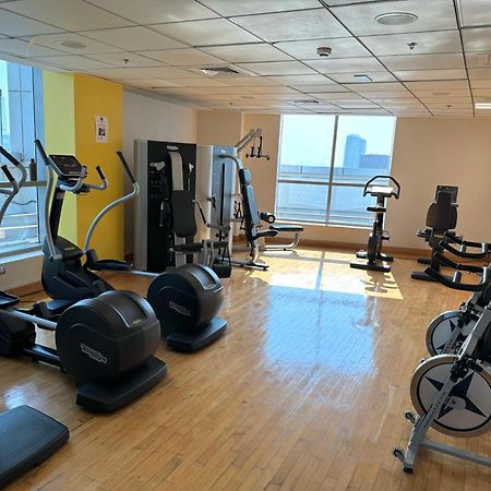 Cozy Marina & Sea View Apt In Bay Central Tower Dubai Marina With Modern Gym & Pool, Steps To Beach & Metro Extérieur photo