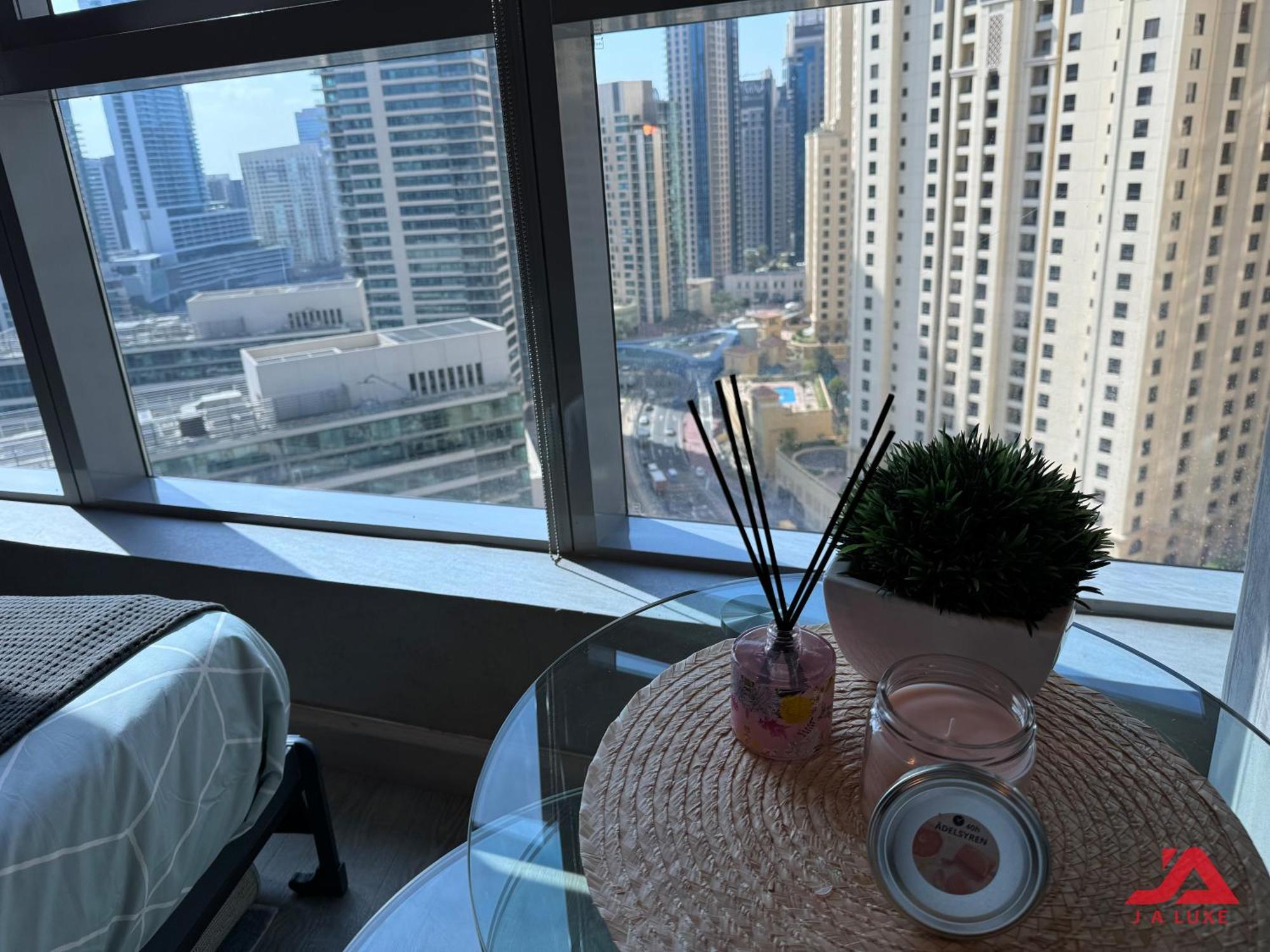 Cozy Marina & Sea View Apt In Bay Central Tower Dubai Marina With Modern Gym & Pool, Steps To Beach & Metro Extérieur photo