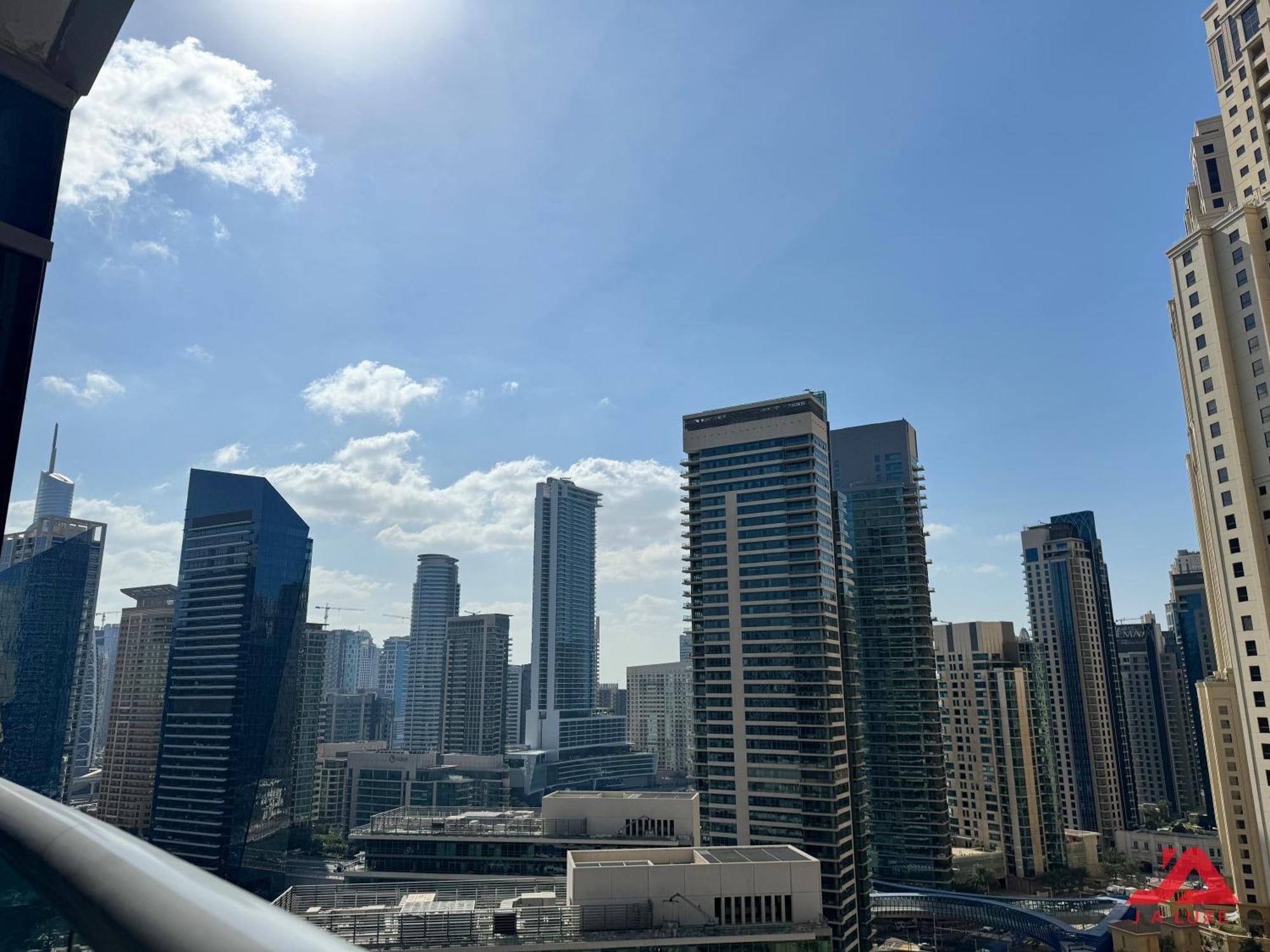 Cozy Marina & Sea View Apt In Bay Central Tower Dubai Marina With Modern Gym & Pool, Steps To Beach & Metro Extérieur photo
