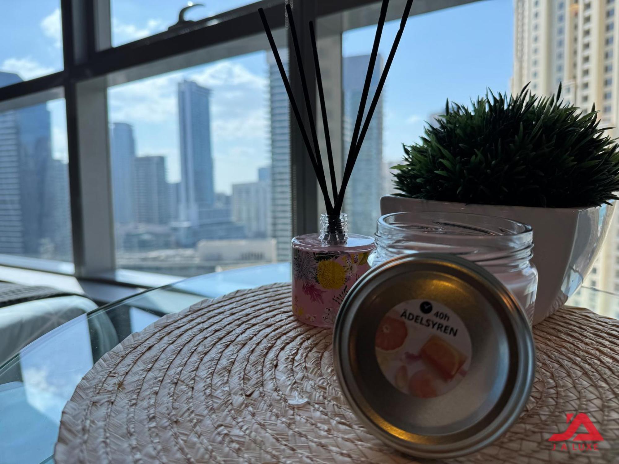 Cozy Marina & Sea View Apt In Bay Central Tower Dubai Marina With Modern Gym & Pool, Steps To Beach & Metro Extérieur photo